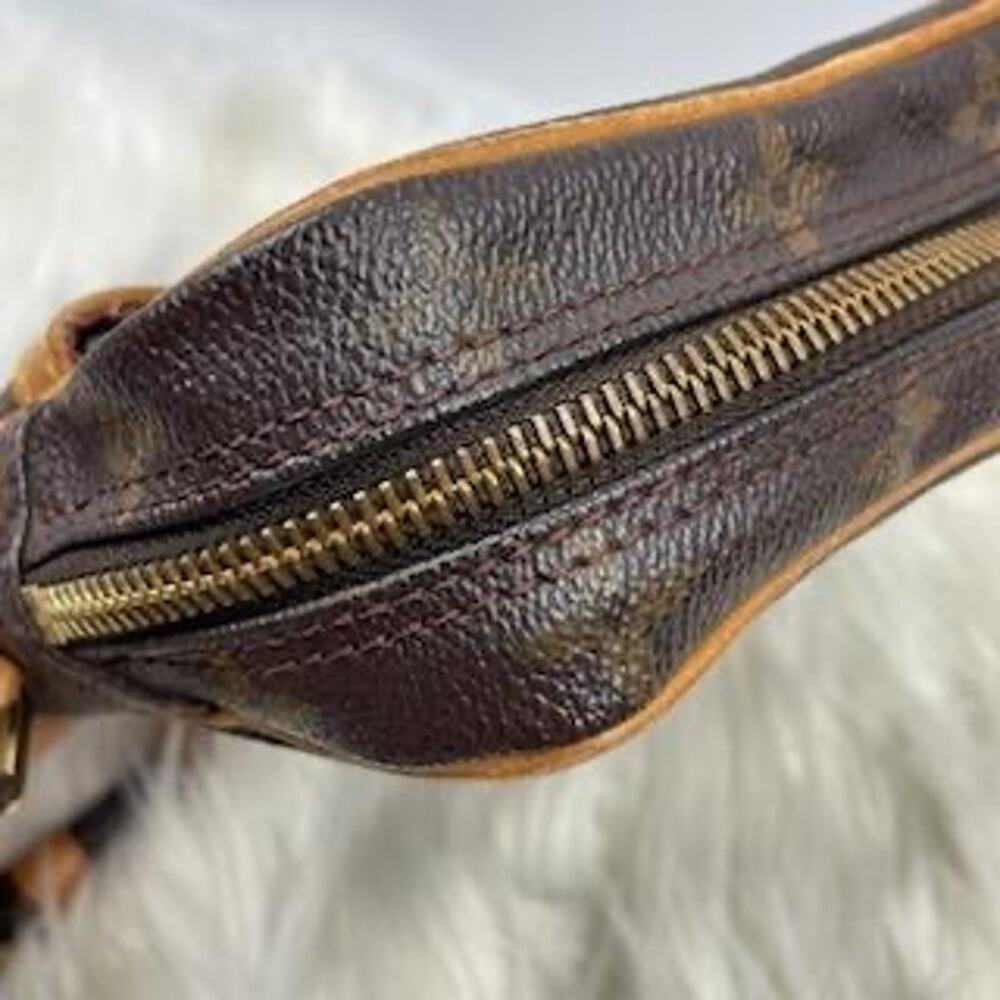 💎✨BEAUTIFUL✨💎Authentic Louis Vuitton Crossbody Bag - Picture 12 of 12